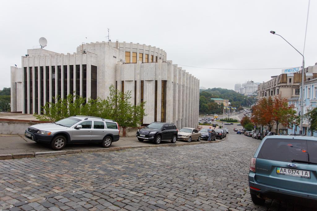 Apartments On Independence Square Kiew Exterior foto